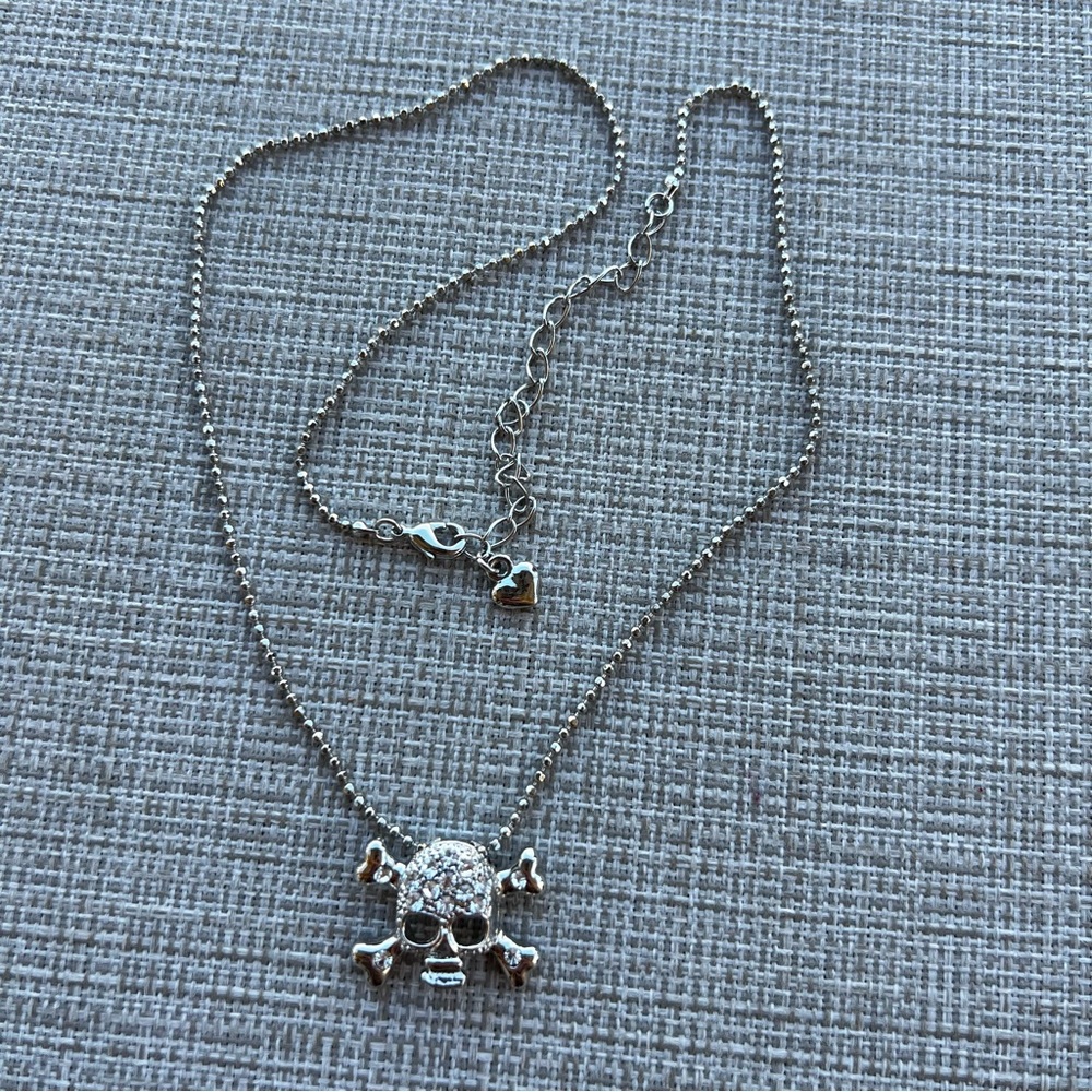 Ladies Skull Bones Silver Tone Crystal Bling Necklace 19"